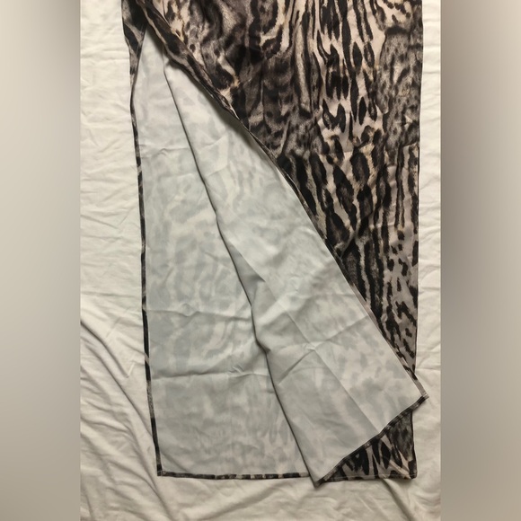 LEOPARD 🐆 PRINT STRAPPY CORSET MAXI DRESS - Picture 12 of 12